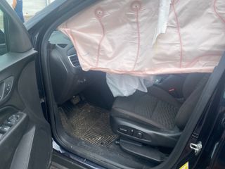 2020 Chevrolet Equinox FWD 2FL - Interior Front Seat Image